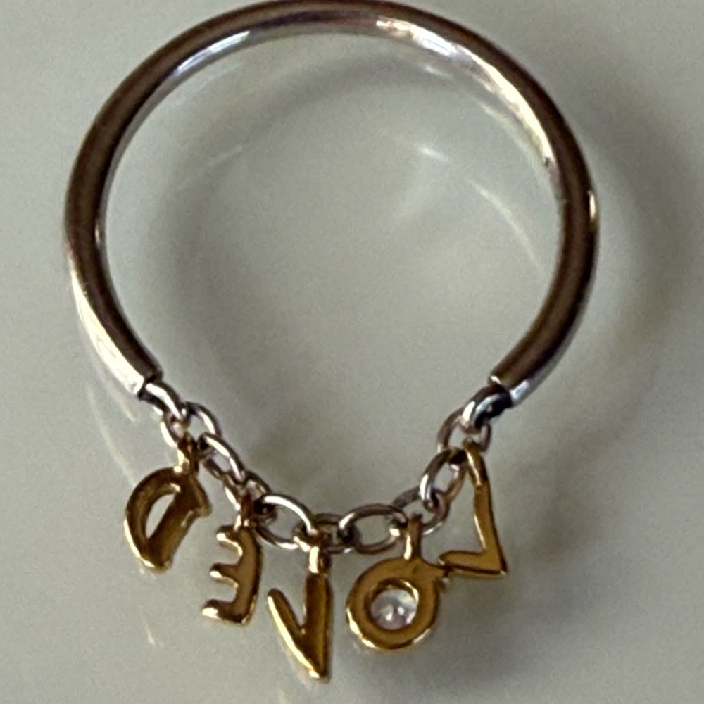 Loved script 💌 ring - Picture 5 of 5